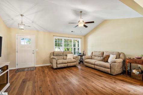 1041 Stoneham Circle Anderson SC 29626