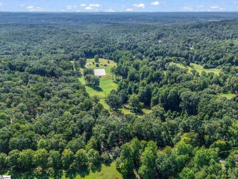 1050 Hunting Country Road Tryon NC 28782