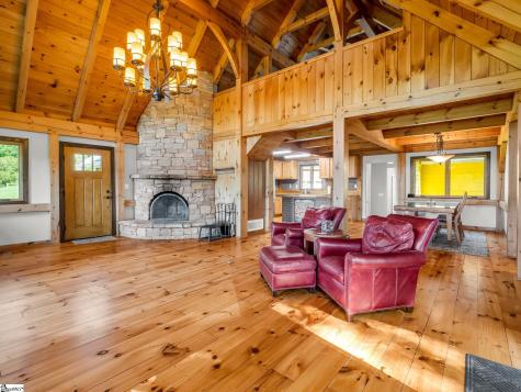 1050 Hunting Country Road Tryon NC 28782