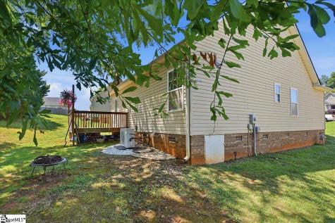 214 Cool Water Court Boiling Springs SC 29316
