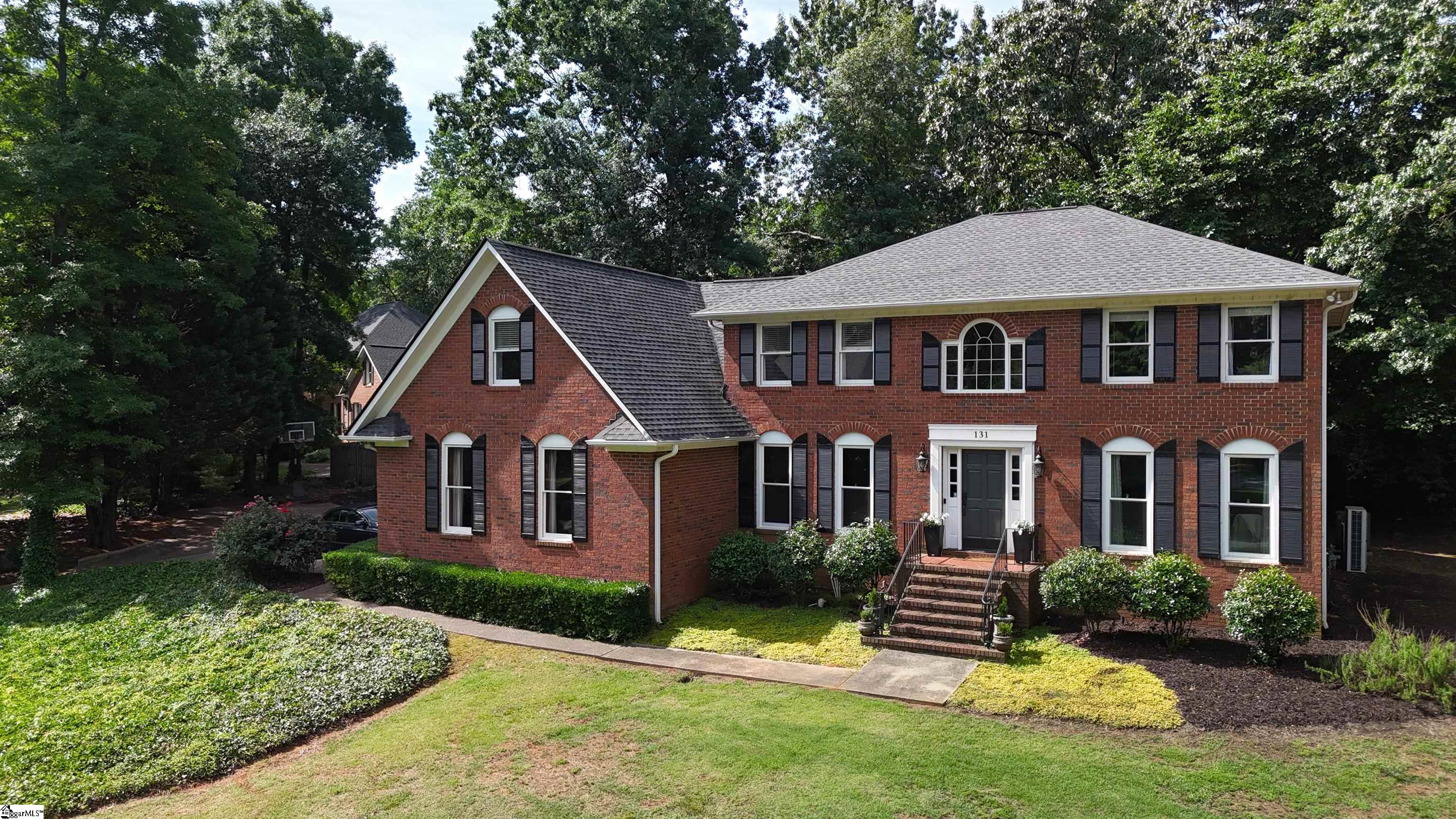 131 Woodridge Drive Spartanburg SC 29301