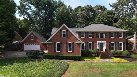 131 Woodridge Drive Spartanburg SC 29301