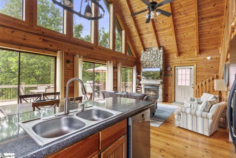 209 New Timber Trail Seneca SC 29672