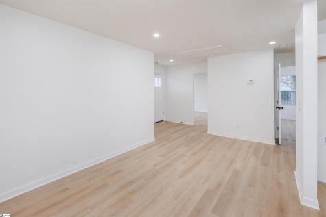 325 Hillcrest Circle Anderson SC 29624