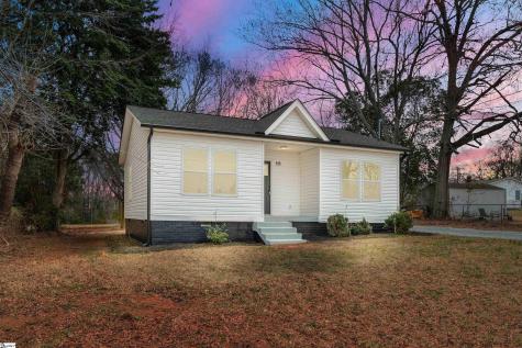325 Hillcrest Circle Anderson SC 29624
