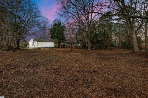 325 Hillcrest Circle Anderson SC 29624