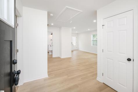 325 Hillcrest Circle Anderson SC 29624