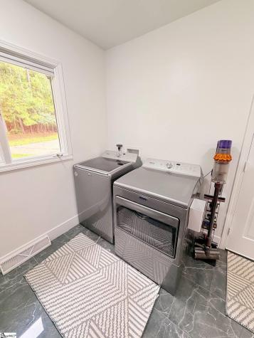 129 Sunset Point Anderson SC 29626