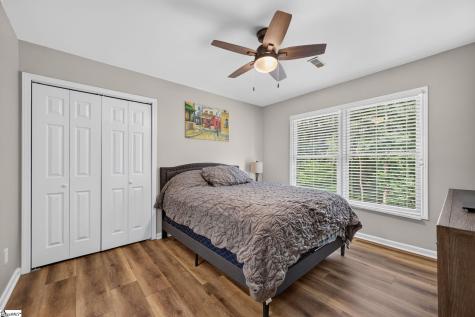 205 Cove Harbor Court Taylors SC 29687