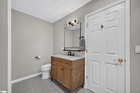 205 Cove Harbor Court Taylors SC 29687