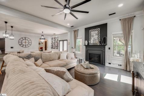 95 Grand River Lane Simpsonville SC 29681