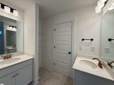 321 Summerall Drive Anderson SC 29621