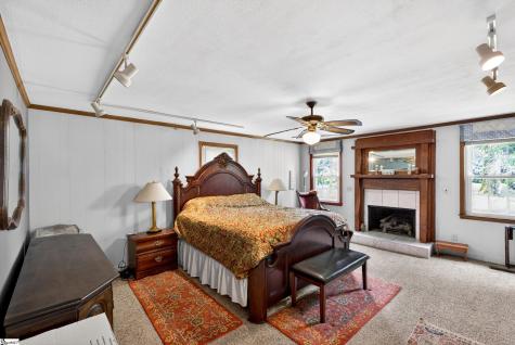 2471 Holly Springs Road Inman SC 29349