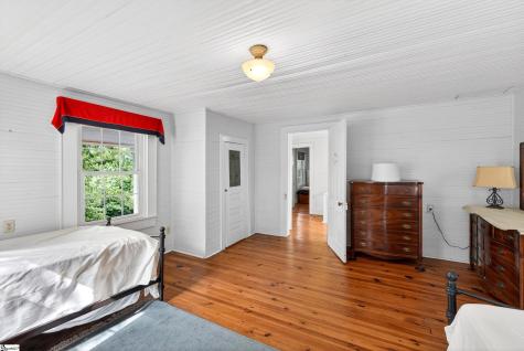 2471 Holly Springs Road Inman SC 29349