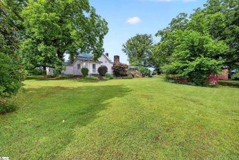 2471 Holly Springs Road Inman SC 29349