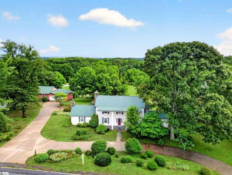 2471 Holly Springs Road Inman SC 29349