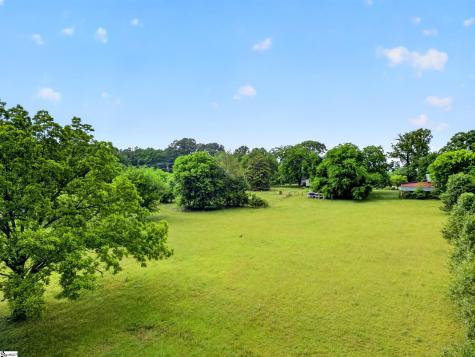 2471 Holly Springs Road Inman SC 29349