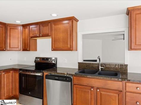 1028 Pinelake Drive Anderson SC 29689