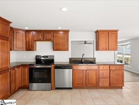 1028 Pinelake Drive Anderson SC 29689