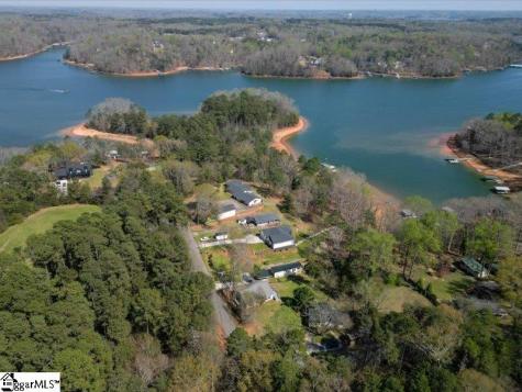 1028 Pinelake Drive Anderson SC 29689