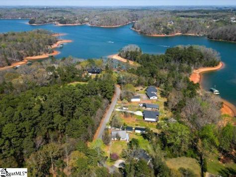 1028 Pinelake Drive Anderson SC 29689
