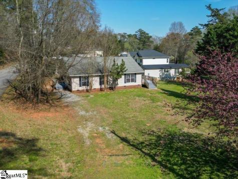 1028 Pinelake Drive Anderson SC 29689