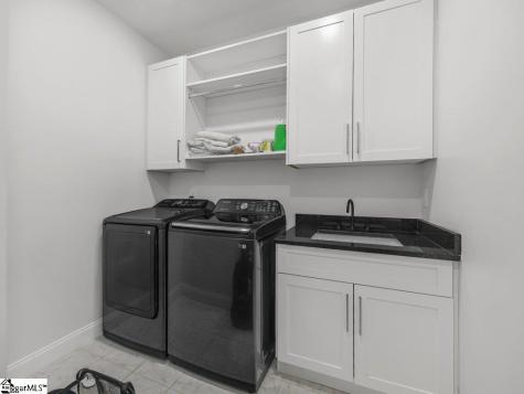 15 Julian Avenue Greenville SC 29611