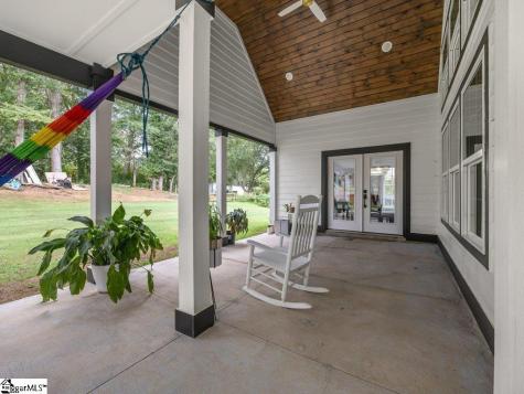 15 Julian Avenue Greenville SC 29611