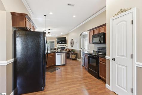 218 Heritage Creek Drive Boiling Springs SC 29316