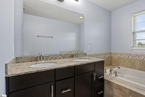 22 Irvington Drive Greer SC 29650