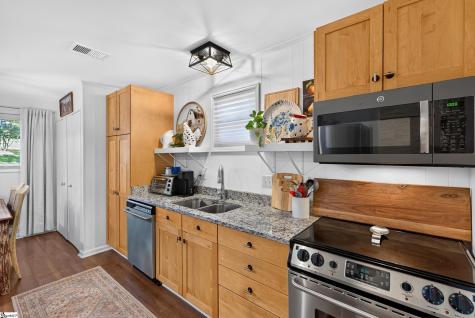 38 Kimbell Court Greenville SC 29617