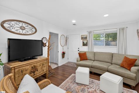 38 Kimbell Court Greenville SC 29617