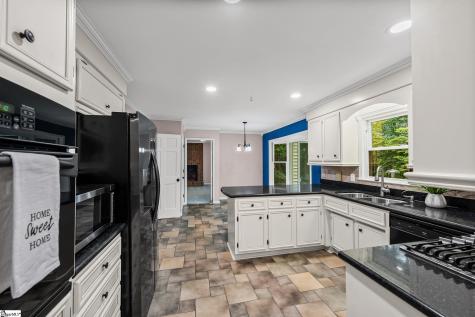 30 Tugaloo Bluff Road Travelers Rest SC 29690