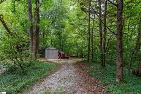 30 Tugaloo Bluff Road Travelers Rest SC 29690