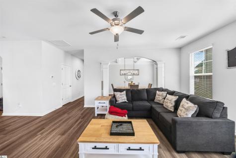 322 Valley Oak Drive Belton SC 29627