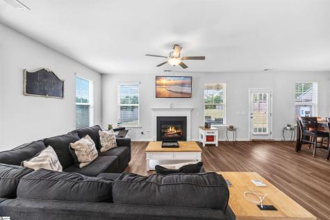 322 Valley Oak Drive Belton SC 29627