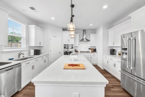 322 Valley Oak Drive Belton SC 29627