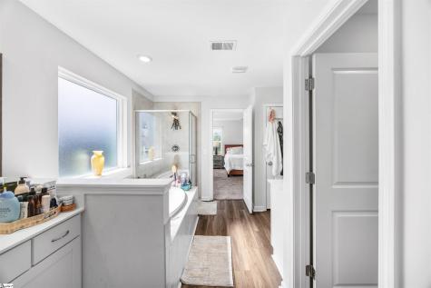 322 Valley Oak Drive Belton SC 29627