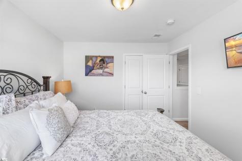 322 Valley Oak Drive Belton SC 29627