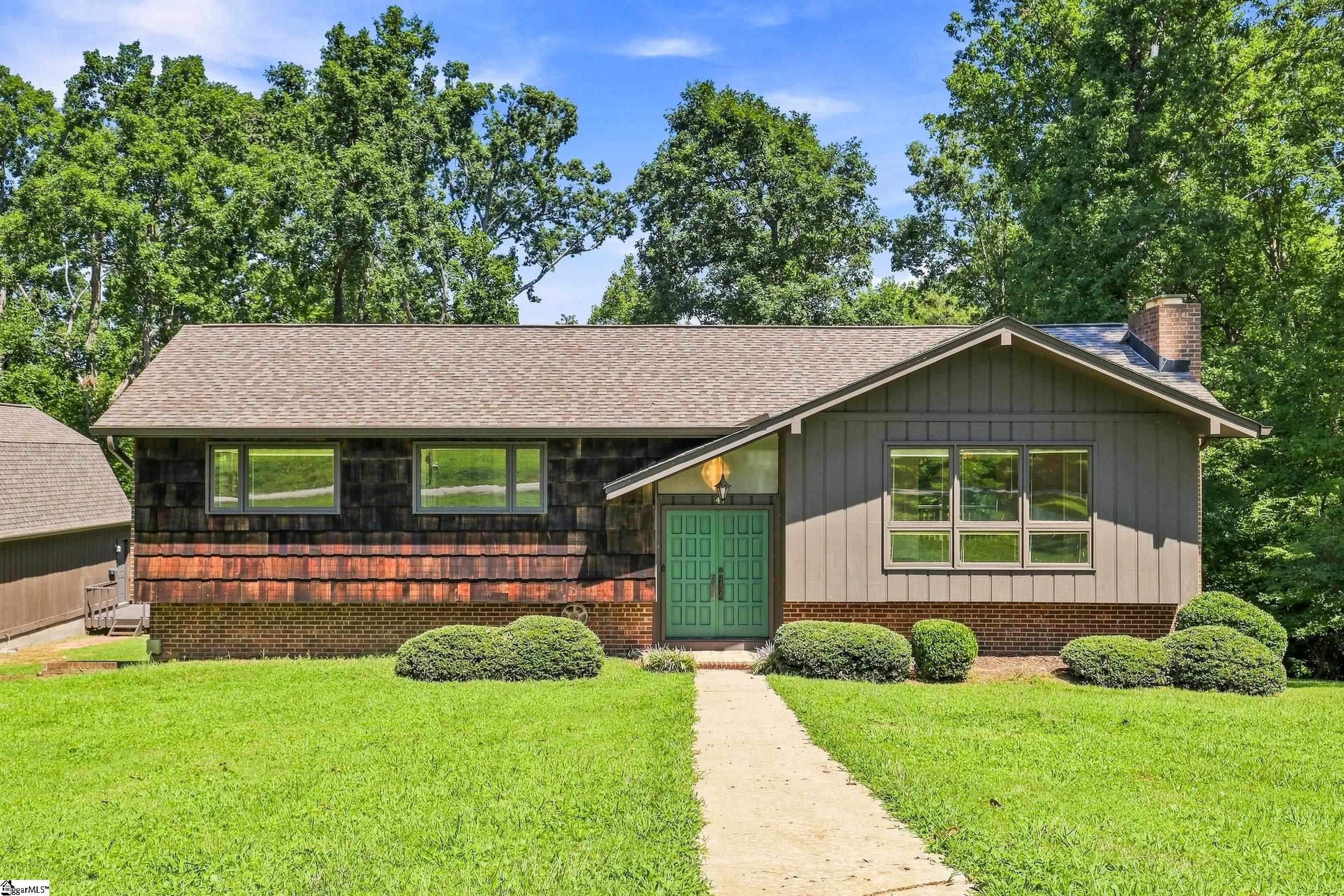 4 Riverview Drive Greenville SC 29611