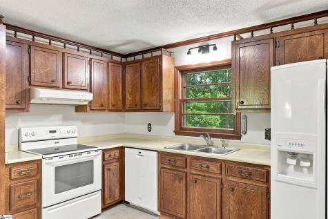 4 Riverview Drive Greenville SC 29611