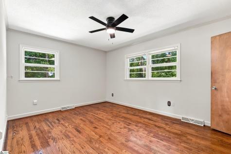 4 Riverview Drive Greenville SC 29611