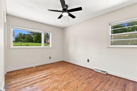 4 Riverview Drive Greenville SC 29611