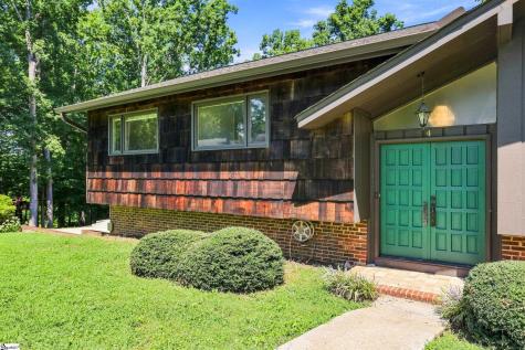 4 Riverview Drive Greenville SC 29611