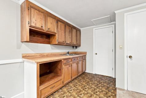 4 Riverview Drive Greenville SC 29611