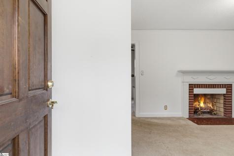 126 W Circle Avenue Greenville SC 29607
