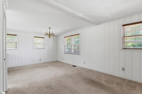 126 W Circle Avenue Greenville SC 29607