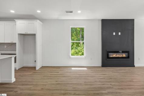 4 Mckinley Drive Greenville SC 29611
