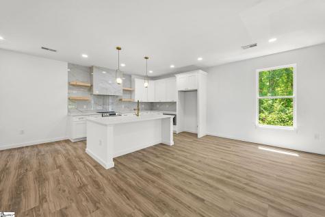 4 Mckinley Drive Greenville SC 29611