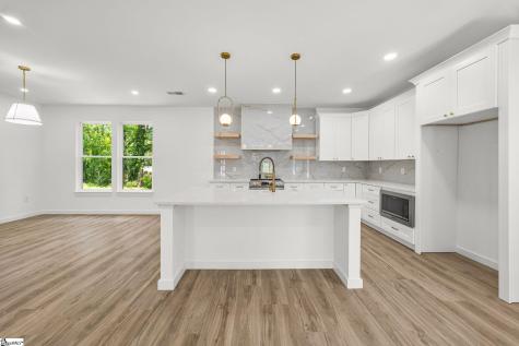 4 Mckinley Drive Greenville SC 29611